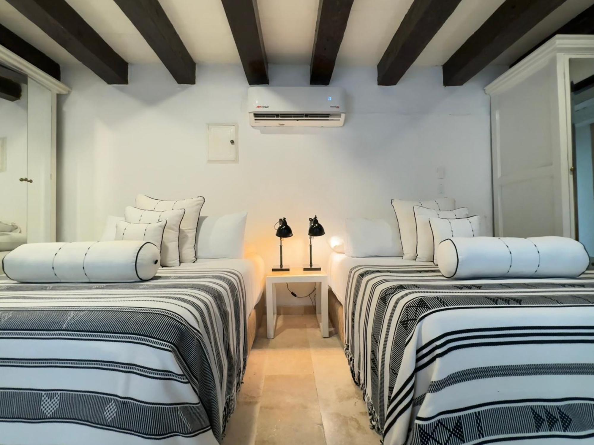 Leones De Alba Hotel Boutique Cartagena Luaran gambar